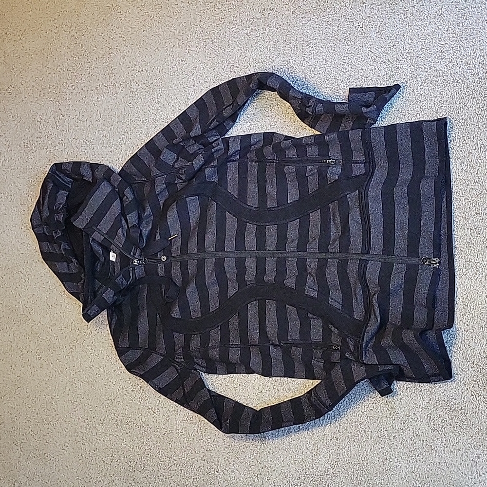 Lululemon Zip Up w/ Hood